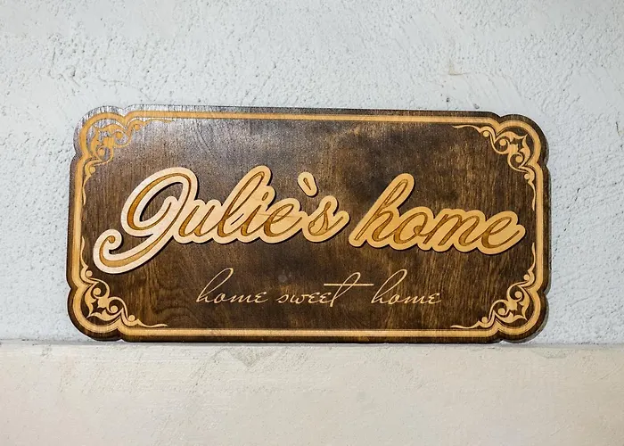 Julia Central Апартаменты *